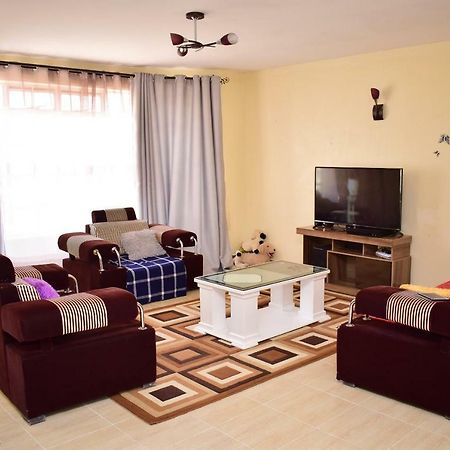 Joy Comfort Homestay Nairobi Buitenkant foto
